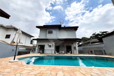 Casa à venda com 4 quartos, sendo 2 suítes,  no condomínio Villaggio Capriccio, Louveira - SP