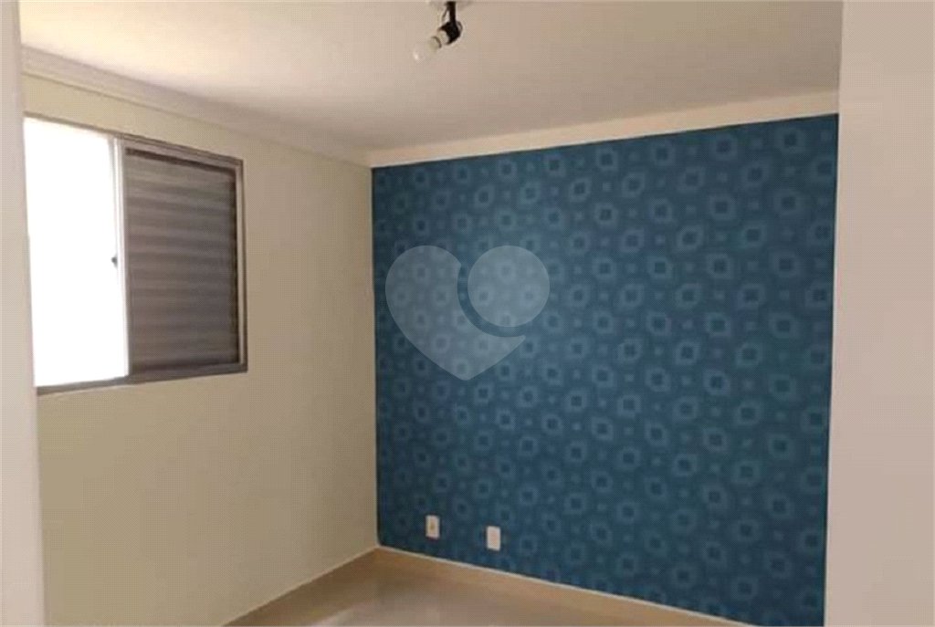Apartamento no Condomínio Monte Nevada.