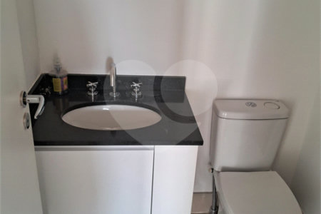 Apartamento à venda ou para alugar com 2 suítes em Água Branca, São Paulo, SP