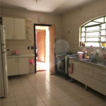 Sobrado à venda com 3 quartos, sendo 1 suíte,  em Vila Romero, São Paulo, SP