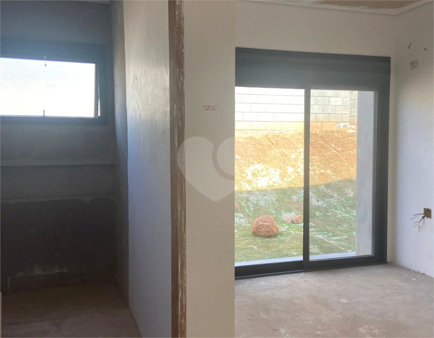 Casa à venda com 3 suítes no condomínio Terras do Alvorada, Itupeva - SP
