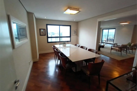 Apartamento à venda com 4 suítes em Santo Amaro, São Paulo, SP
