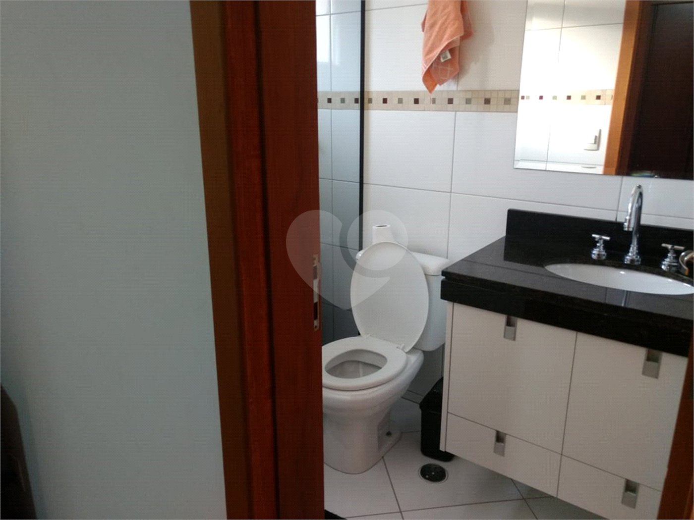 Sobrado à venda com 4 suítes em Cidade São Francisco, São Paulo, SP