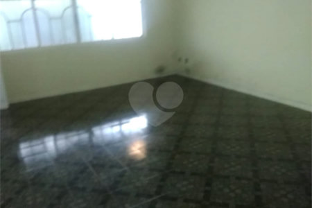 Casa à venda com 6 quartos, sendo 2 suítes,  em Jardim dos Pinheiros, Atibaia, SP