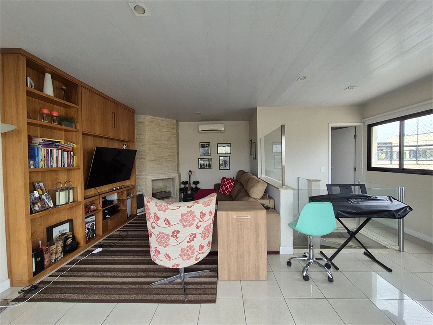 Cobertura à venda com 4 quartos, sendo 2 suítes, em Vila Hamburguesa, São Paulo, SP