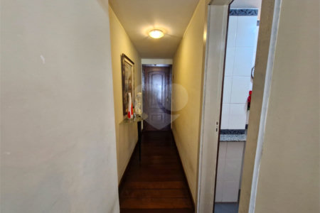 Apartamento à venda com 4 quartos, sendo 1 suíte, em Tijuca, Rio de Janeiro, RJ