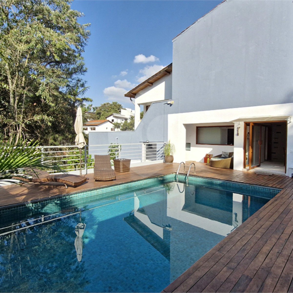 Casa à venda com 3 suítes em Jardim Prudência, São Paulo, SP