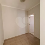 Casa à venda com 3 quartos, sendo 2 suítes, no condomínio Terras de São Francisco, Vinhedo - SP