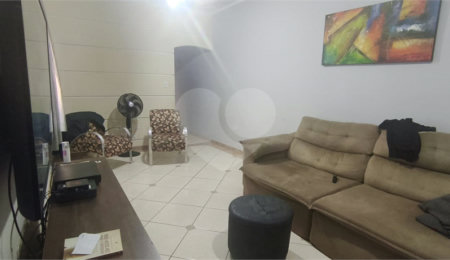 Casa à venda com 4 quartos, sendo 3 suítes,  em Jardim Vila Galvão, Guarulhos, SP
