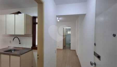 Apartamento à venda com 1 quarto em Indianópolis, São Paulo, SP