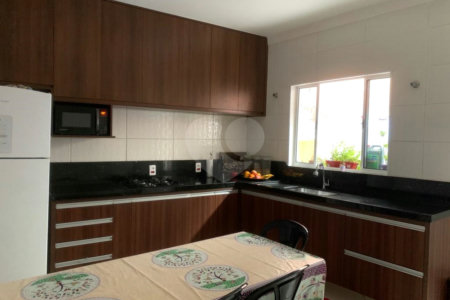 Casa à venda com 2 quartos em Capela, Vinhedo, SP