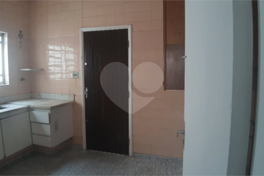 Sobrado à venda com 2 quartos em Santana, São Paulo, SP