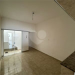 Casa à venda com 2 quartos em Vila Carvalho, Sorocaba, SP