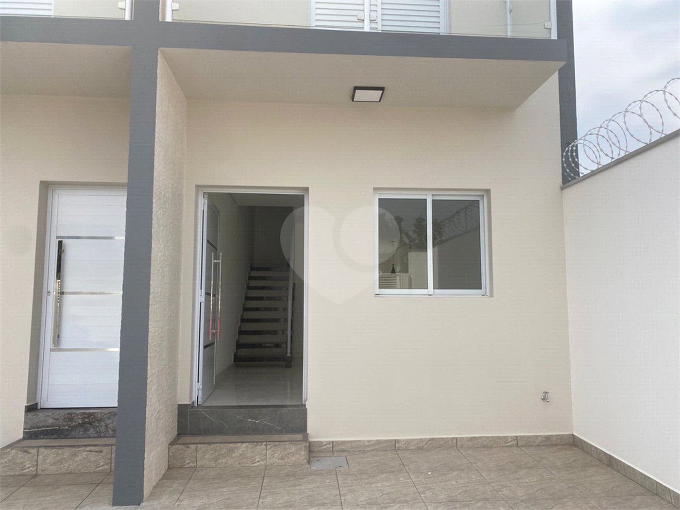 Casa à venda com 2 quartos, sendo 1 suíte, em Loteamento Parque Santa Cristina, Sorocaba, SP
