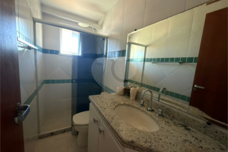 Apartamento à venda com 2 quartos, sendo 1 suíte,  em Vila Nova, Cabo Frio, RJ