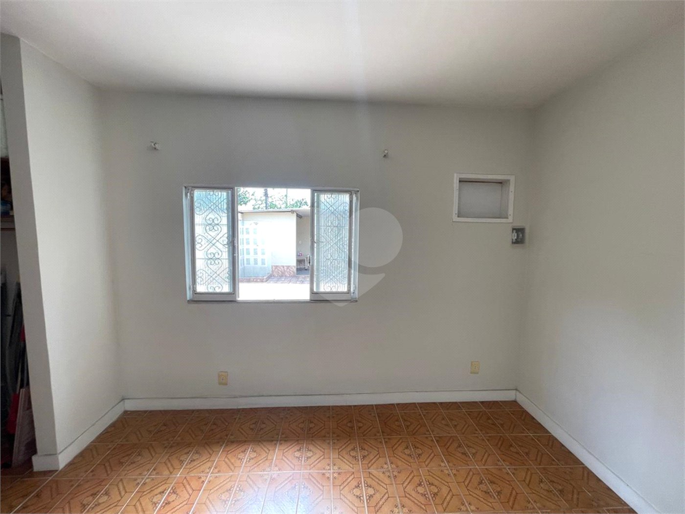 Casa à venda com 5 quartos, sendo 2 suítes, em Campo Grande, Rio de Janeiro, RJ