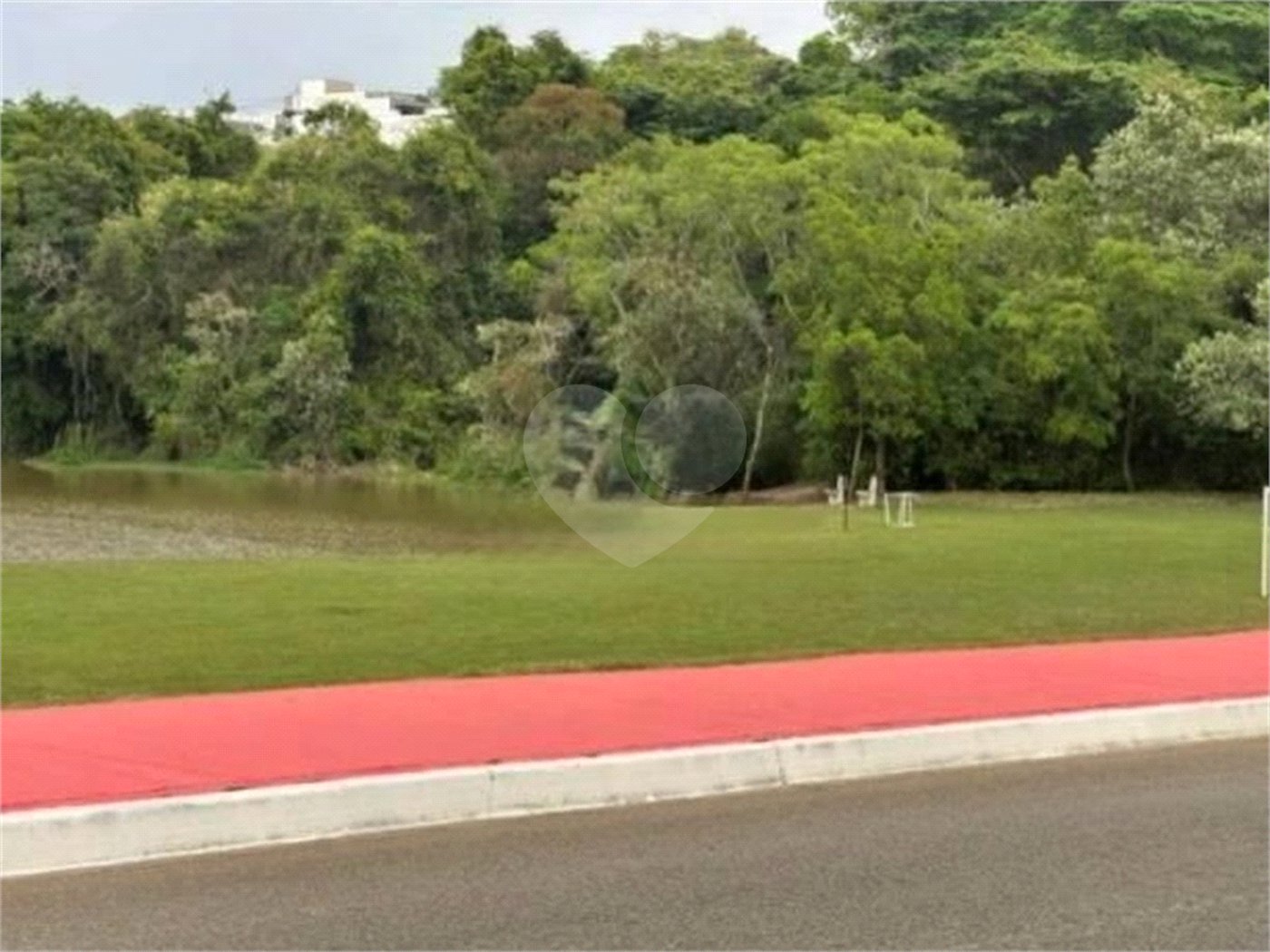 Casa à venda com 3 suítes no condomínio Helena Maria, Sorocaba - SP