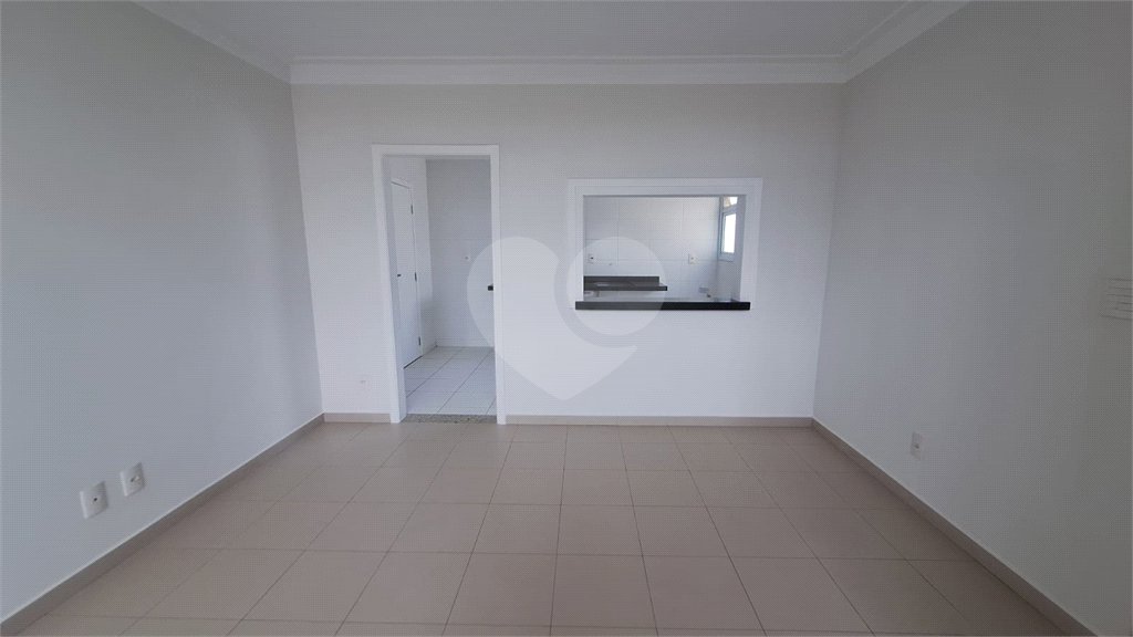 Apartamento à venda com 3 quartos, sendo 1 suíte,  em Parque Campolim, Sorocaba, SP