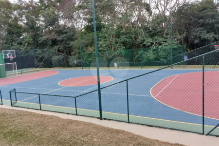 Casa à venda com 3 suítes no condomínio Figueira Garden, Atibaia - SP