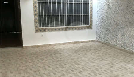 Sobrado à venda com 2 suítes em Santo Amaro, São Paulo, SP
