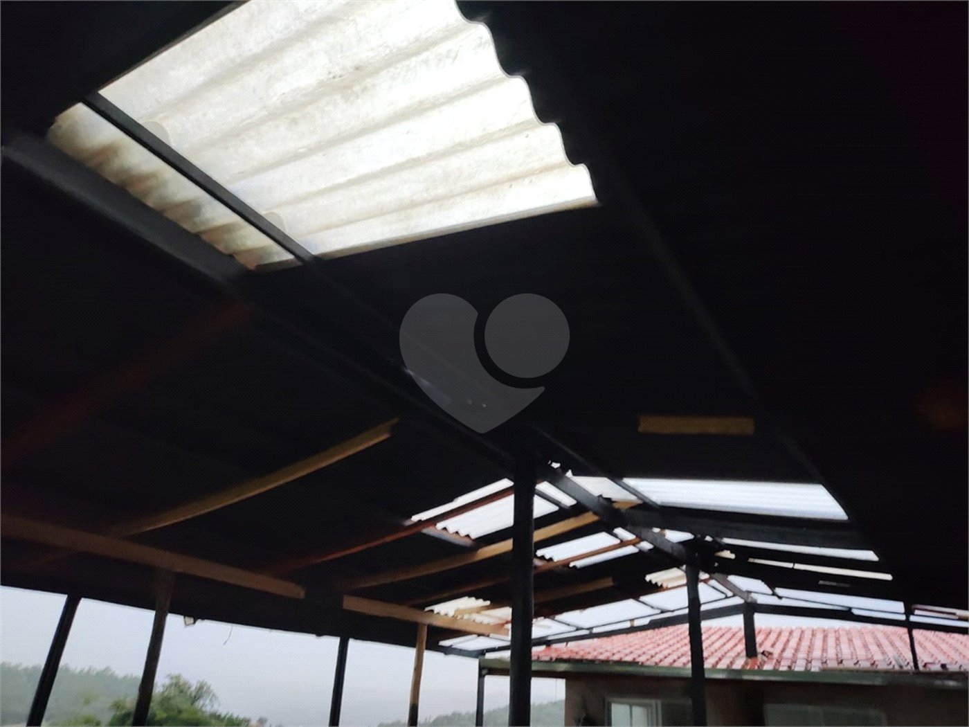 Casa à venda com 6 quartos, sendo 1 suíte, no condomínio Cafezal IV, Itupeva - SP