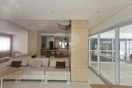 Apartamento à venda com 3 suítes em Santa Teresinha, São Paulo, SP