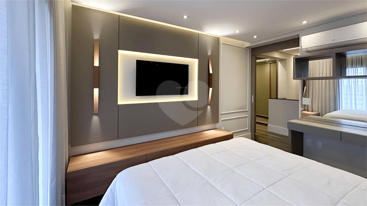 Apartamento à venda ou para alugar com 2 suítes em Cerqueira César, São Paulo, SP