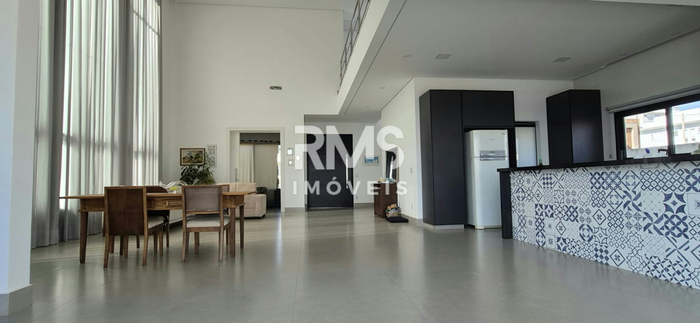 Casa à venda com 3 suítes no condomínio Residencialsaint Paul, Itu - SP