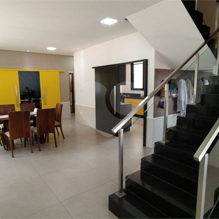 Casa à venda com 3 suítes no condomínio Reserva dos Vinhedos, Louveira - SP