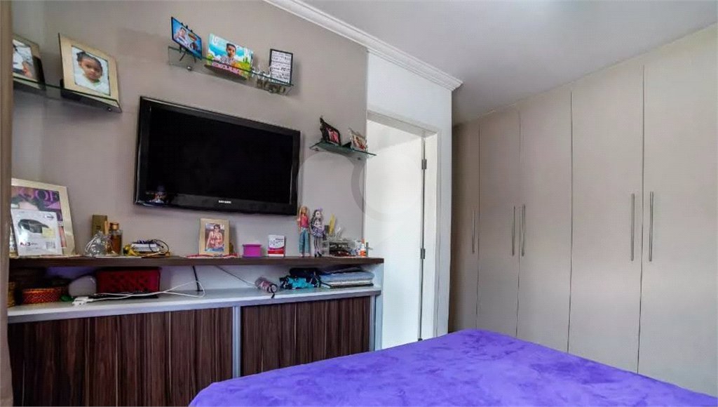 Casa à venda com 2 suítes no condomínio Lauro Korte, São Paulo - SP