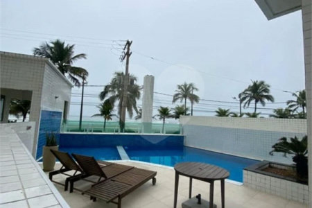 Apartamento à venda com 2 quartos, sendo 1 suíte, no Centro, Mongaguá, SP