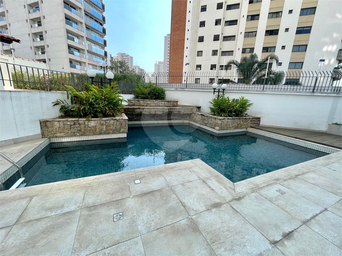 Apartamento à venda com 4 quartos, sendo 3 suítes, em Campo Belo, São Paulo, SP