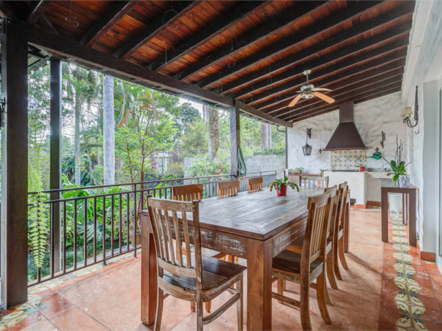 Casa de Vila à venda com 3 quartos, sendo 2 suítes,  em Alto da Boa Vista, São Paulo, SP