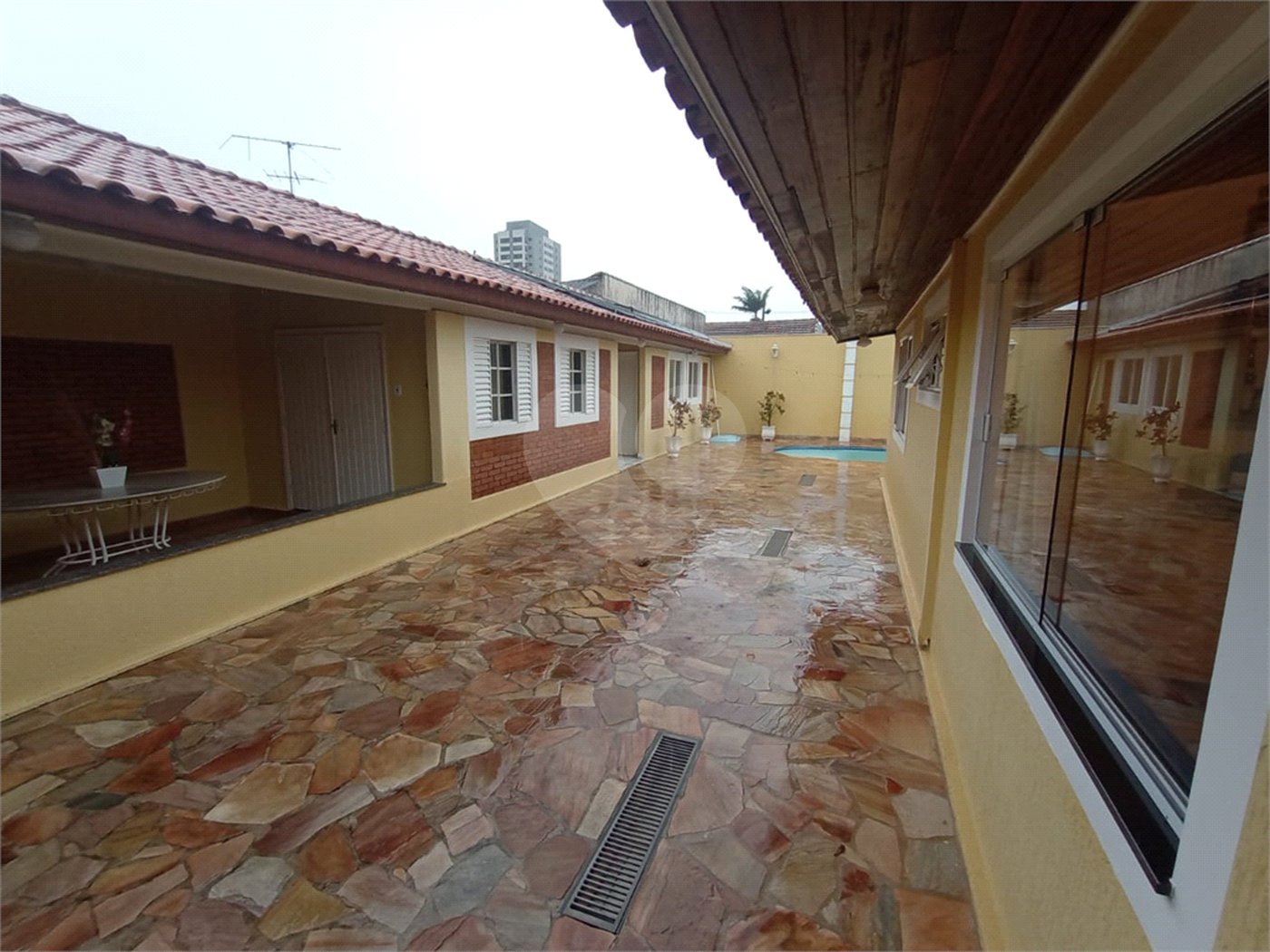 Casa à venda com 4 quartos, sendo 3 suítes,  no Centro, Itapetininga, SP