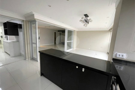 Apartamento à venda com 3 suítes em Ipiranga, São Paulo, SP