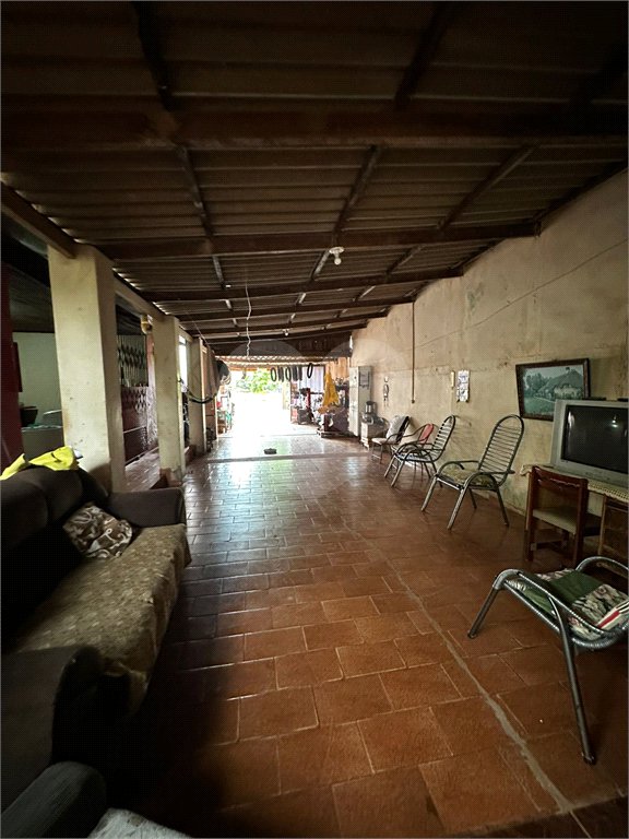 Casa à venda com 5 quartos em Jardim São João 2ª Seção, Ponta Porã, MS