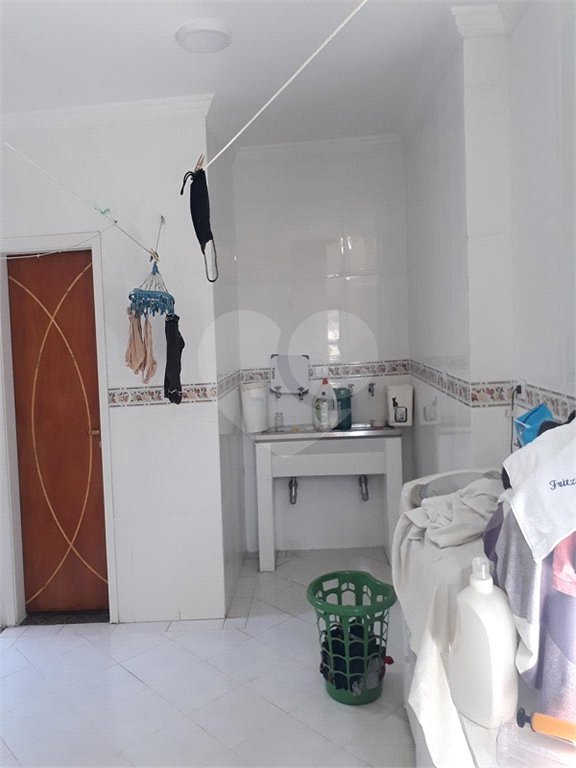 Sobrado à venda com 4 quartos, sendo 3 suítes, em Vila Mazzei, São Paulo, SP
