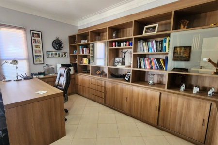 Casa à venda ou para alugar com 5 suítes no condomínio Residencial Jardim Primavera, Louveira - SP