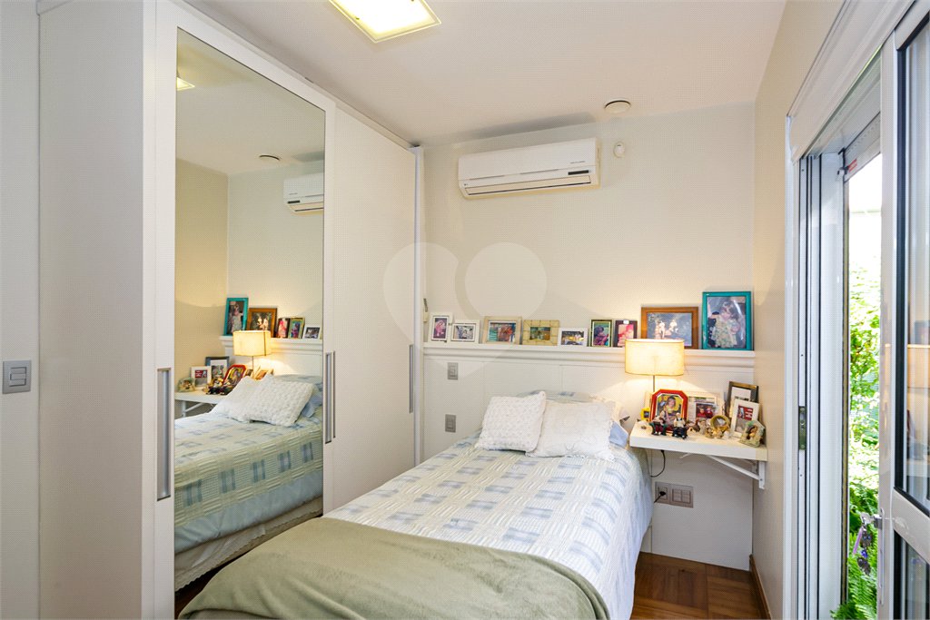 Casa Térrea à venda com 5 suítes em Alto da Boa Vista, São Paulo, SP