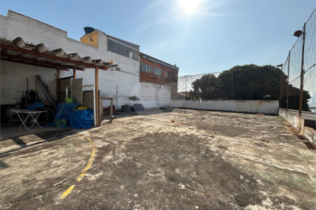 Prédio à venda em Sítio do Mandaqui, São Paulo, SP