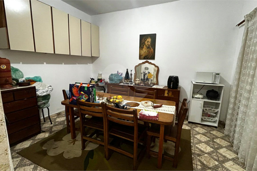 Casa Térrea à venda com 5 quartos em Imirim, São Paulo, SP