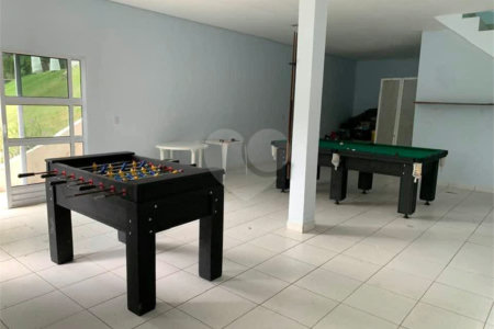 Chácara à venda ou para alugar com 5 quartos, sendo 4 suítes,  em Ouro Fino, Santa Isabel, SP