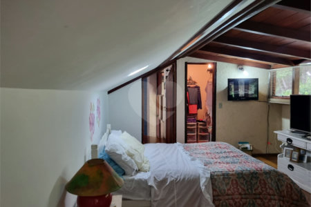 Apartamento à venda com 3 quartos, sendo 2 suítes, em Cônego, Nova Friburgo, RJ