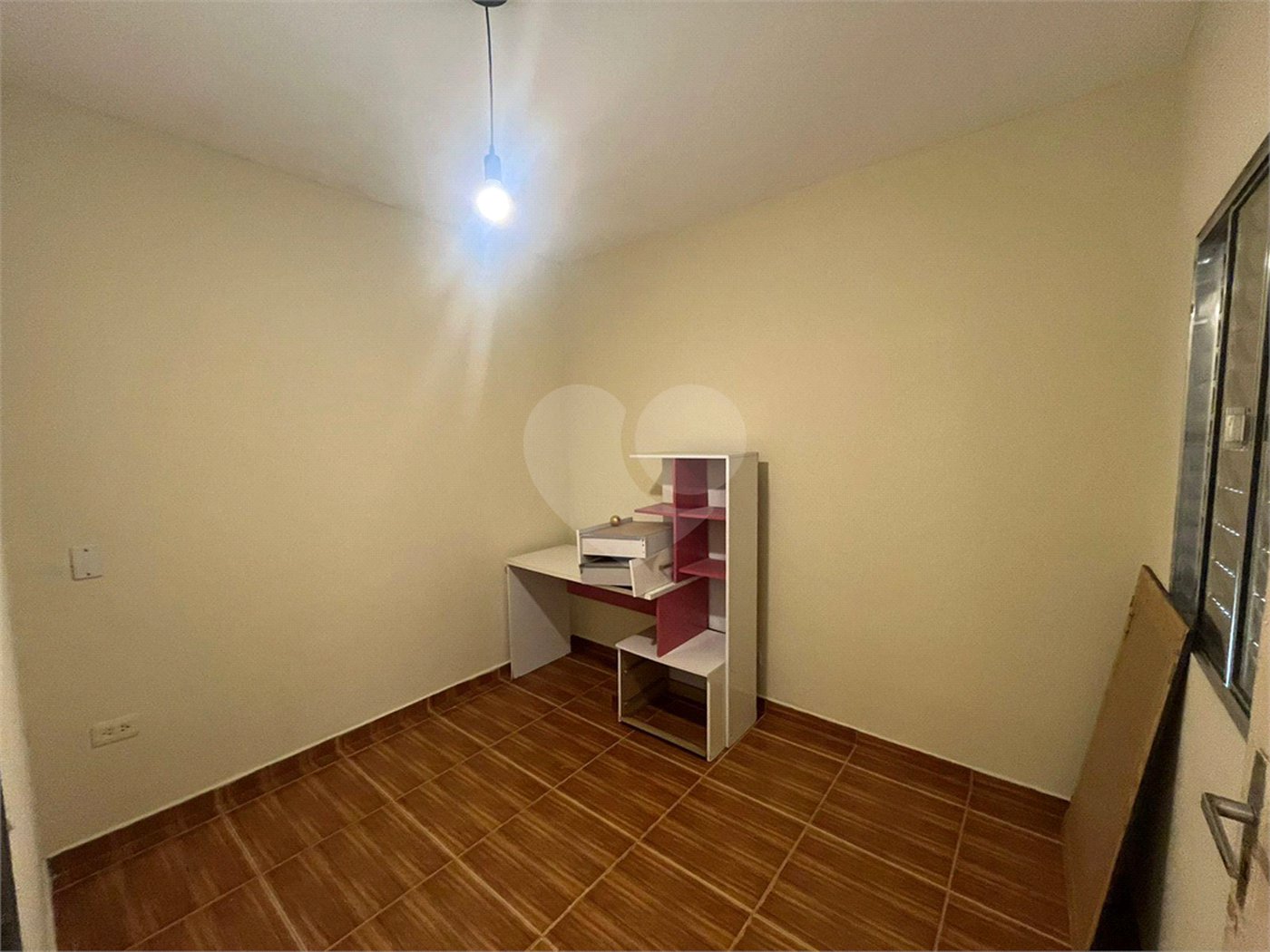 Casa à venda com 4 quartos, sendo 1 suíte, em Artur Alvim, São Paulo, SP