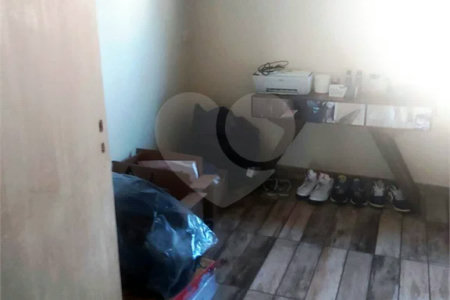 Sobrado à venda com 4 quartos em Jardim Japão, São Paulo, SP