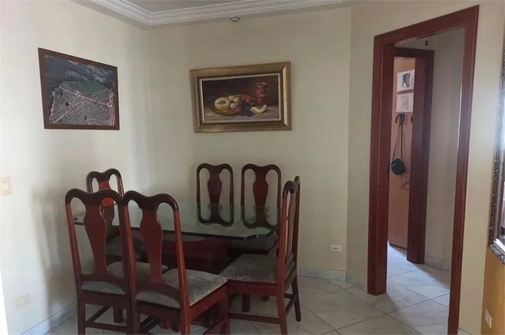 Apartamento à venda com 3 quartos, sendo 1 suíte, em Vila Hamburguesa, São Paulo, SP