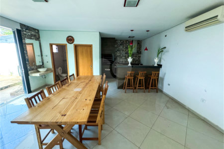 Casa à venda com 3 quartos, sendo 1 suíte, em Jardim Paranapunga, Três Lagoas, MS