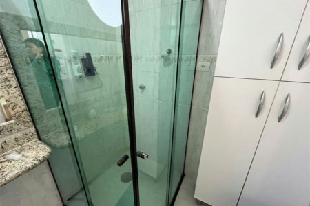 Apartamento Residencial à venda, Jardim Virginia, Guarujá - AP0424.