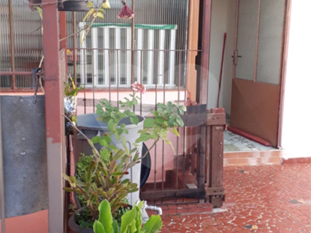 Sobrado à venda com 4 quartos no Brasilândia, São Paulo, SP