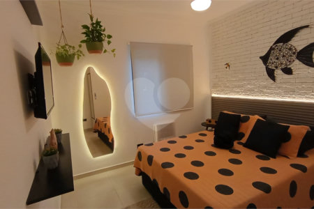 Apartamento à venda com 2 quartos, sendo 1 suíte, em Pitangueiras, Guarujá, SP